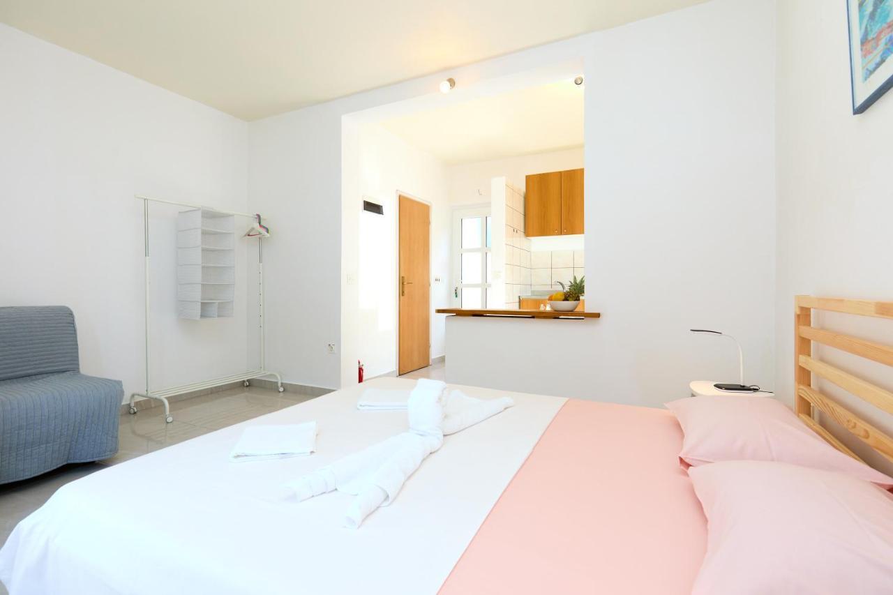 Apartmets Sutmiholjska Apartment Babino Polje